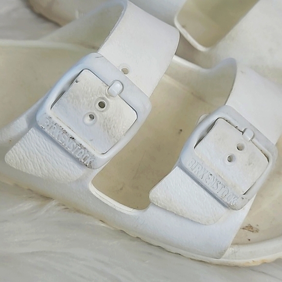 Birkenstock Arizona White Eva Foam Strappy Sandals Youth Size 33 US Size 2-2.5 - Picture 4 of 17